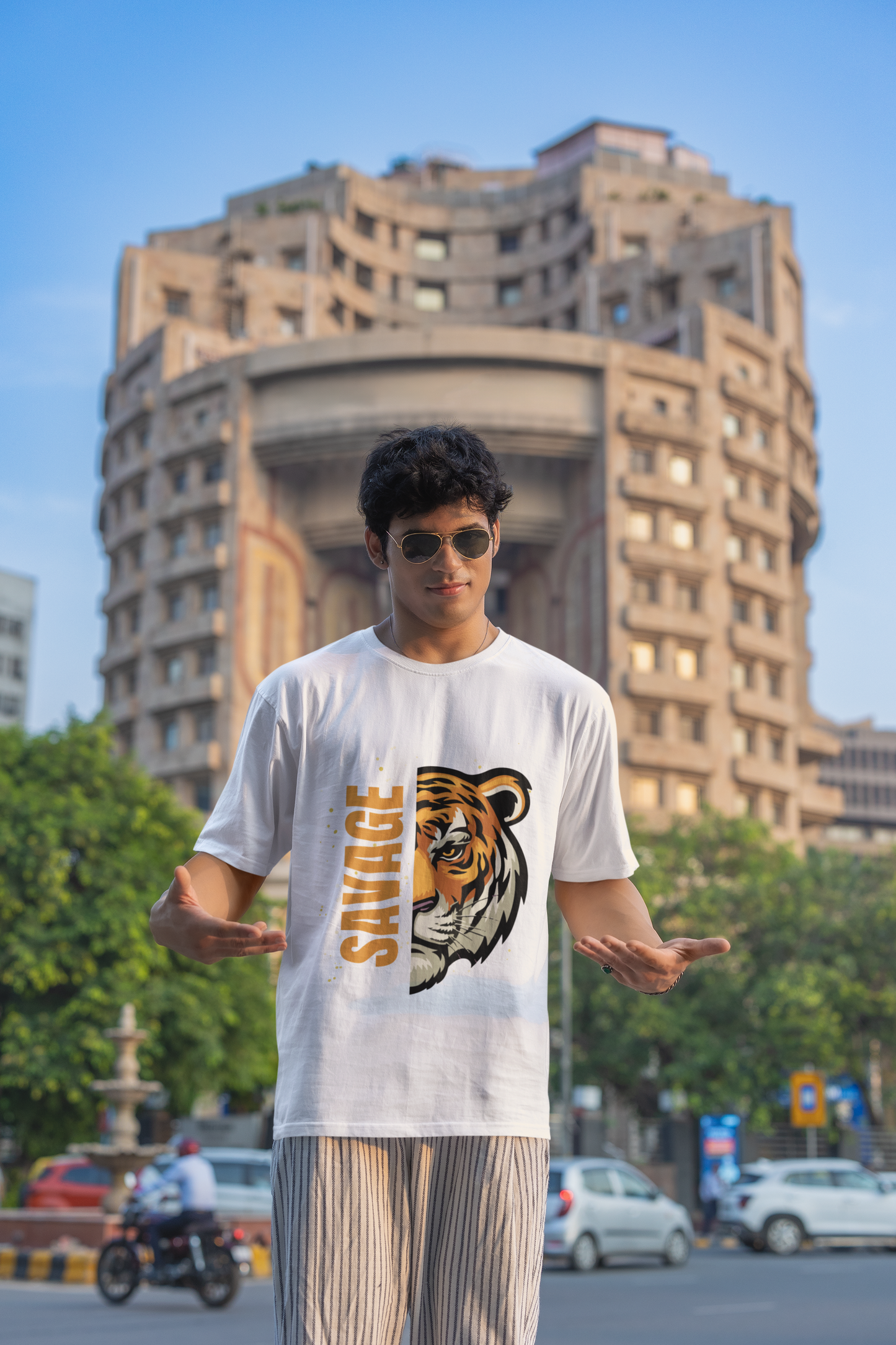 "TIGER SAVAGE" PRINT TSHIRT-MALE